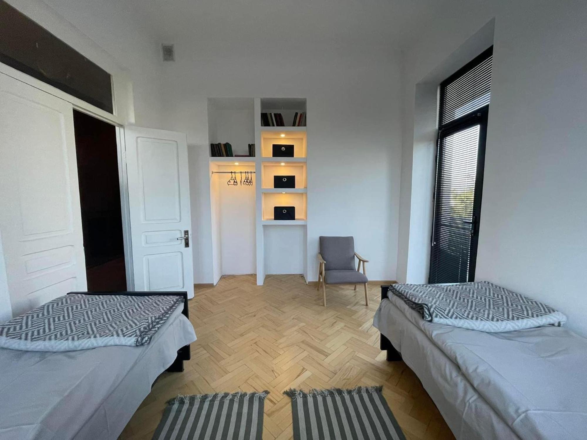 Twins Guest House Telavi Exterior photo
