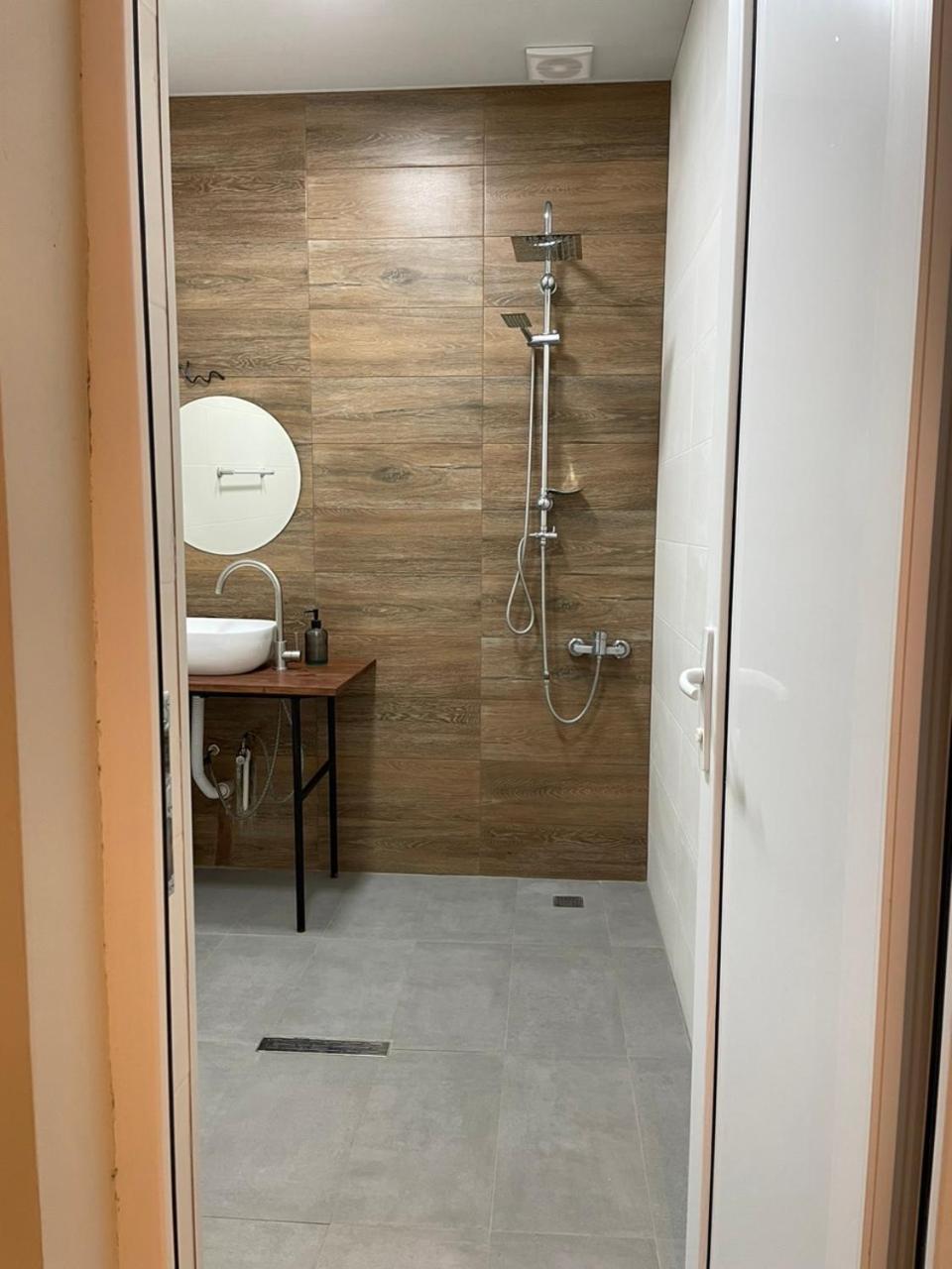 Twins Guest House Telavi Exterior photo